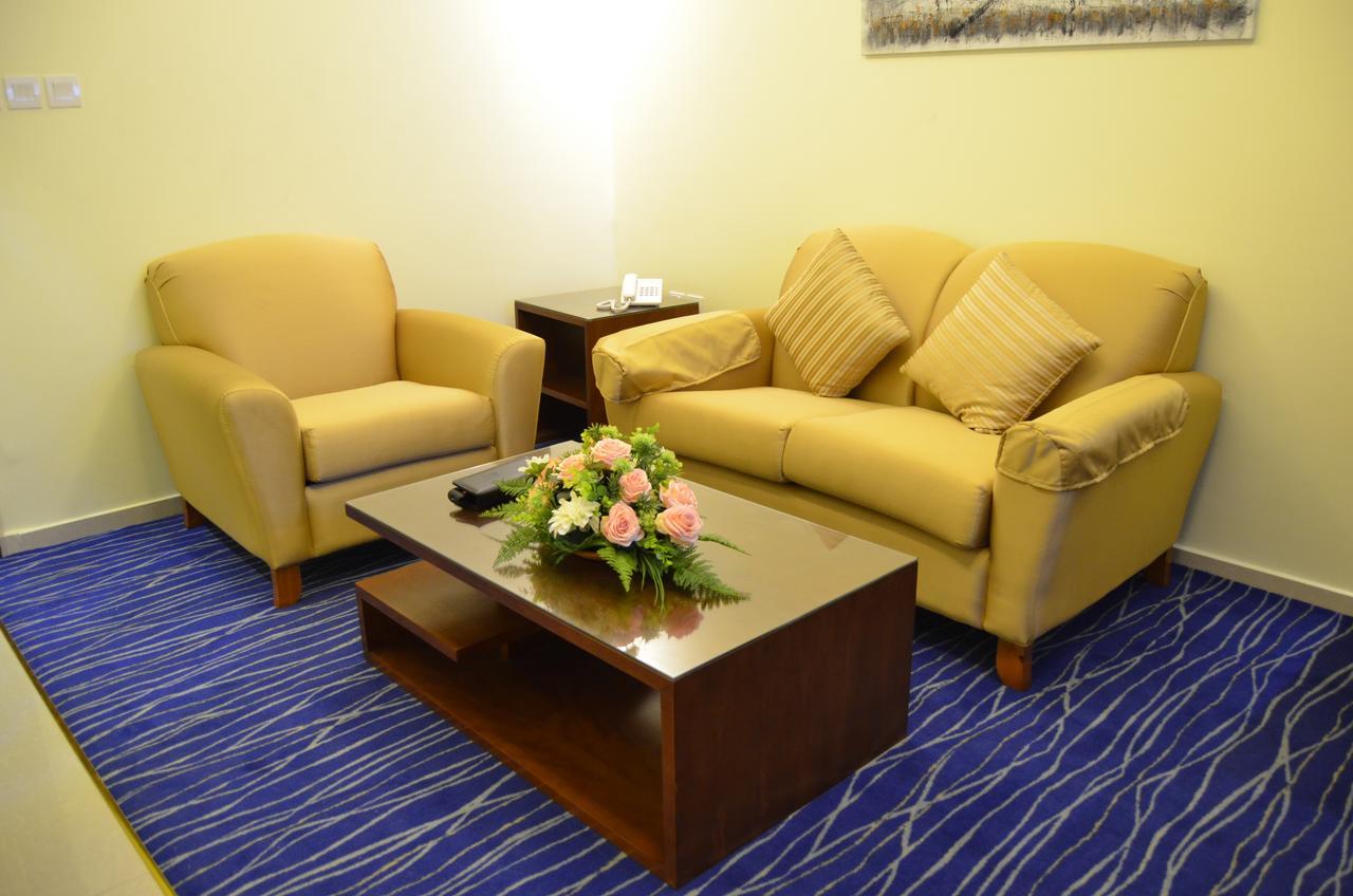 Tamaya Hotel Apartments Al Khobar Exterior photo