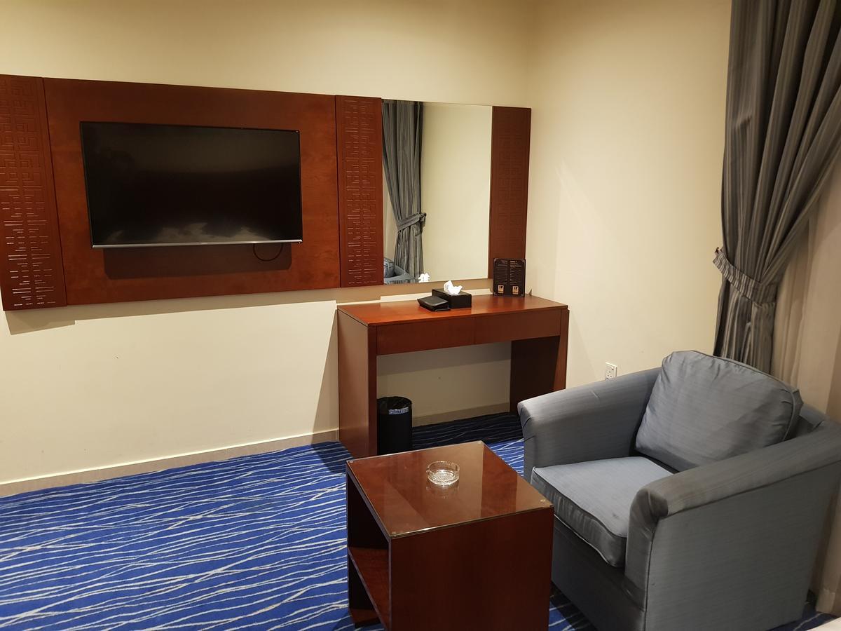 Tamaya Hotel Apartments Al Khobar Exterior photo